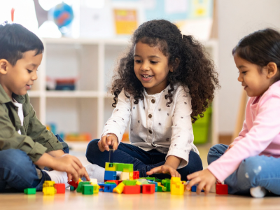 Jeu libre en ACM : Au secours, animateurs en détresse ?